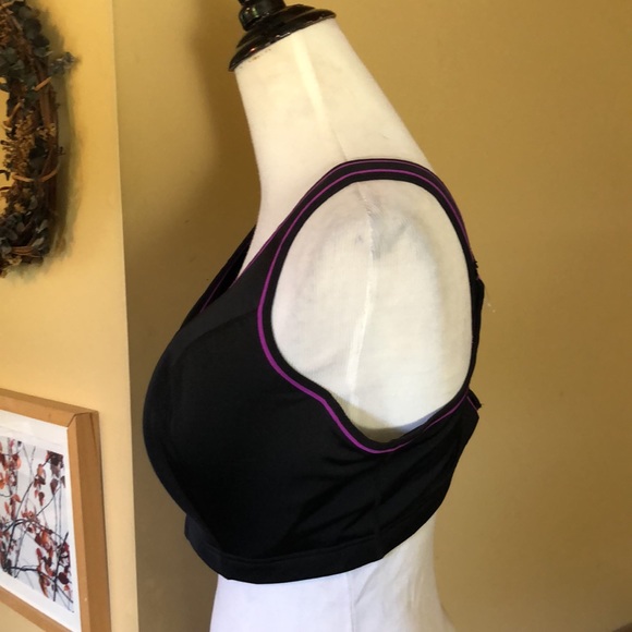 CACIQUE Sport by Cacique Size 42DDD Sport Bra Support Underwire Soft Pad $68 NEW - Picture 4 of 16